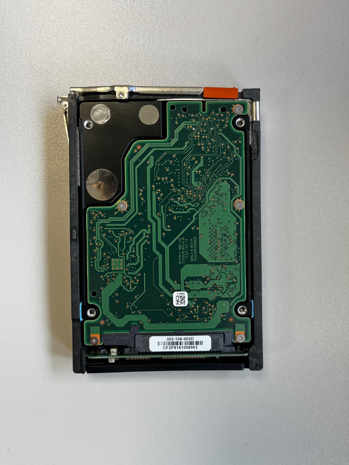 Toshiba 1.2 TB HDD Festplatte | 2.5" | 10K SAS | PN: 118000212-02