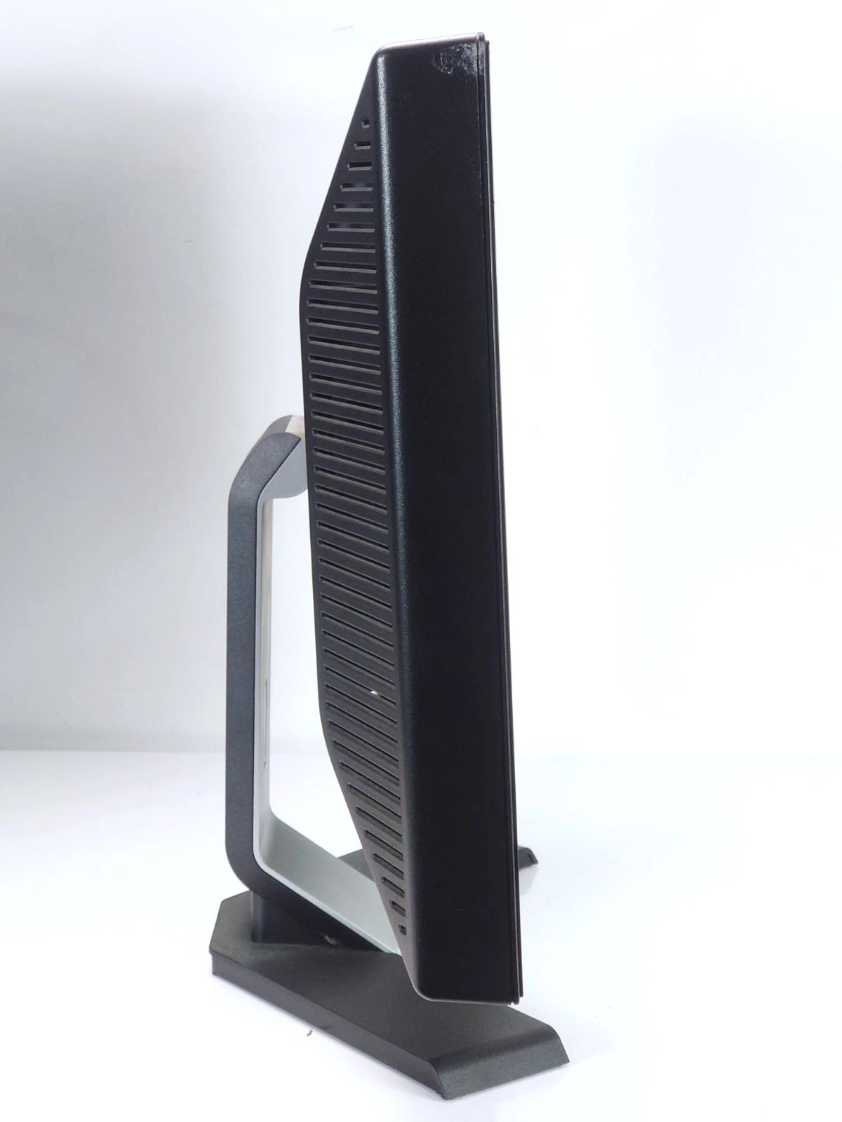 Dell Monitor E248WFPb | 24" | WUXGA |DVI | VGA | schwarz
