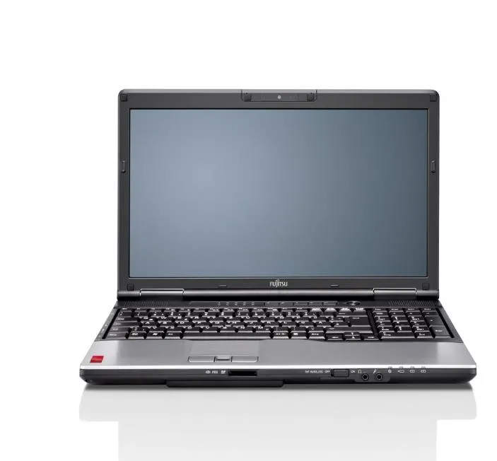 Fujitsu Lifebook E781 | 15,6" | i5-2520M | 4GB | 320GB HDD | Win 10 Pro | DE