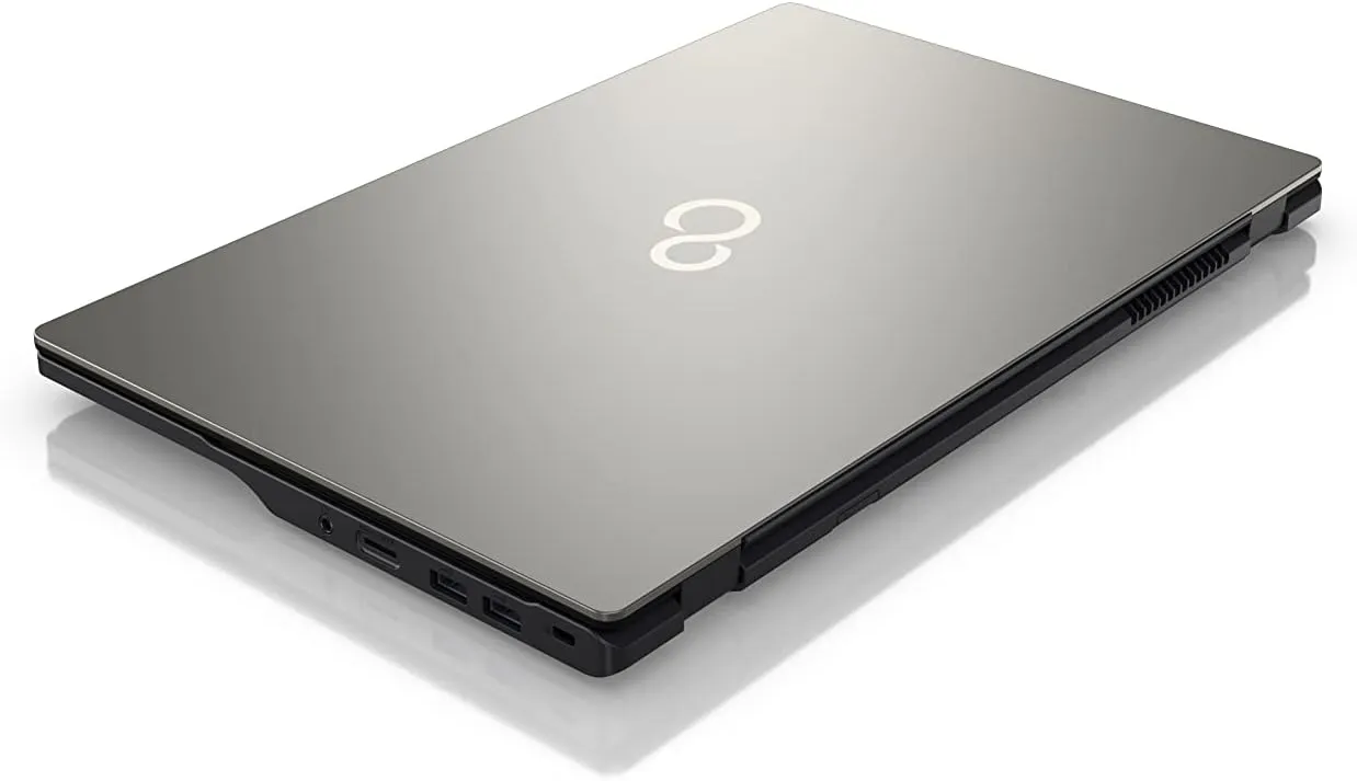 Fujitsu Lifebook E5512 | 15.6" | Intel Core i7-1255U | 32GB RAM | 256GB SSD | Full HD | Win 11 Pro | DE