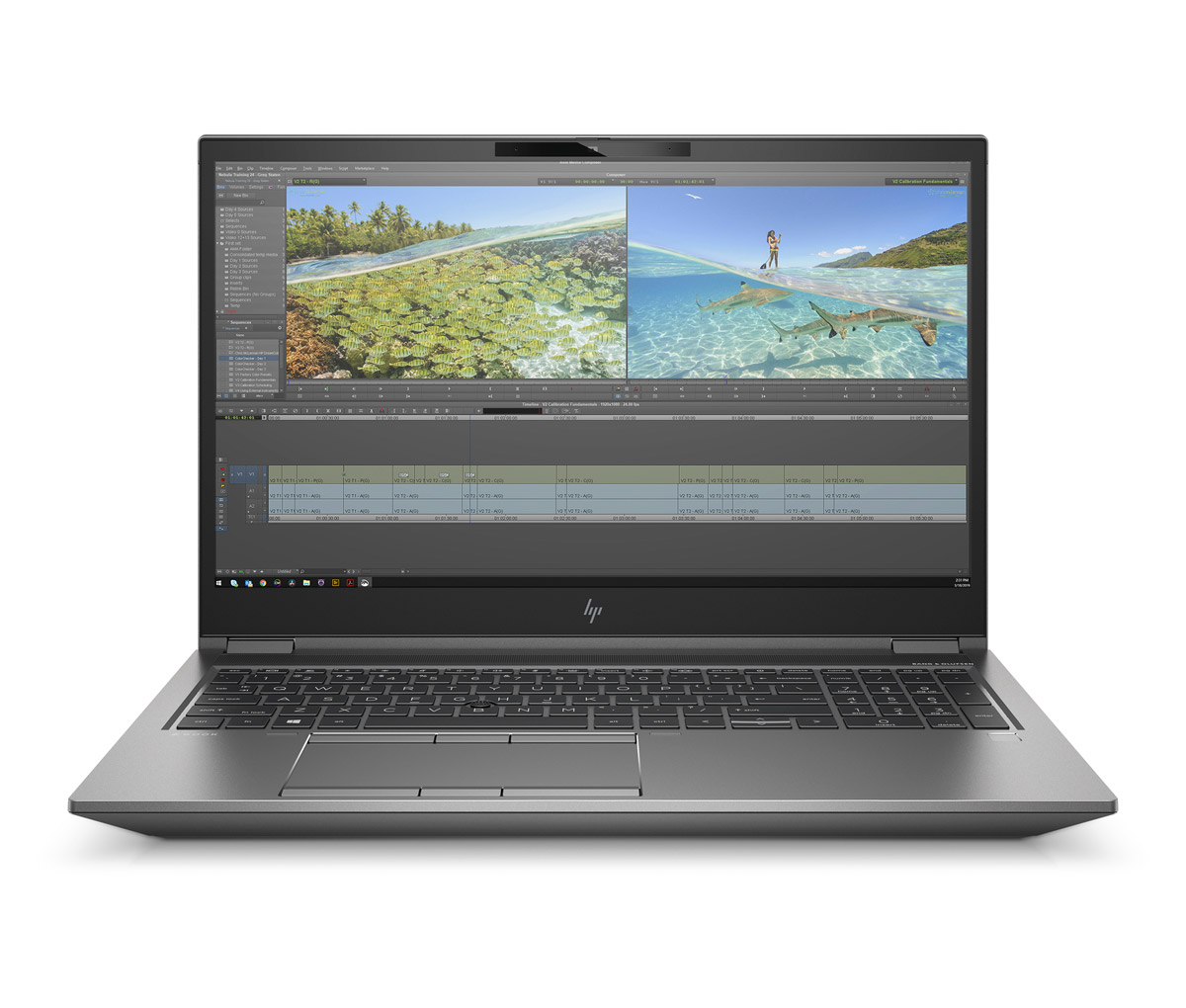 Frontansicht eines grauen HP Laptops mit geöffneter Videobearbeitungssoftware und geteiltem Bildschirm