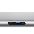 Belkin Dockingstation in Aluminiumoptik mit zwei USB-Anschlüssen und einer Audio-Buchse auf der Frontseite