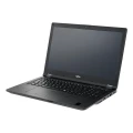 Fujitsu Lifebook E5510 | 15.6" | Intel Core i5-10210U | 16GB RAM | 512GB SSD | Full HD | Win 10 Pro | DE Fujitsu Lifebook E5510 Laptop in Schwarz, leicht geöffnet in rechter Seitenansicht mit sichtbarer Tastatur und Display
