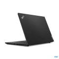 Teilweise geöffneter Lenovo ThinkPad-Laptop mit Sicht auf die Rückseite und linke Seite