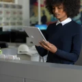 Microsoft Surface Go 2 | 10,5" | Intel Core m3-8100Y | 8GB RAM | 256GB SSD | Touch | LTE | Win 11 Pro