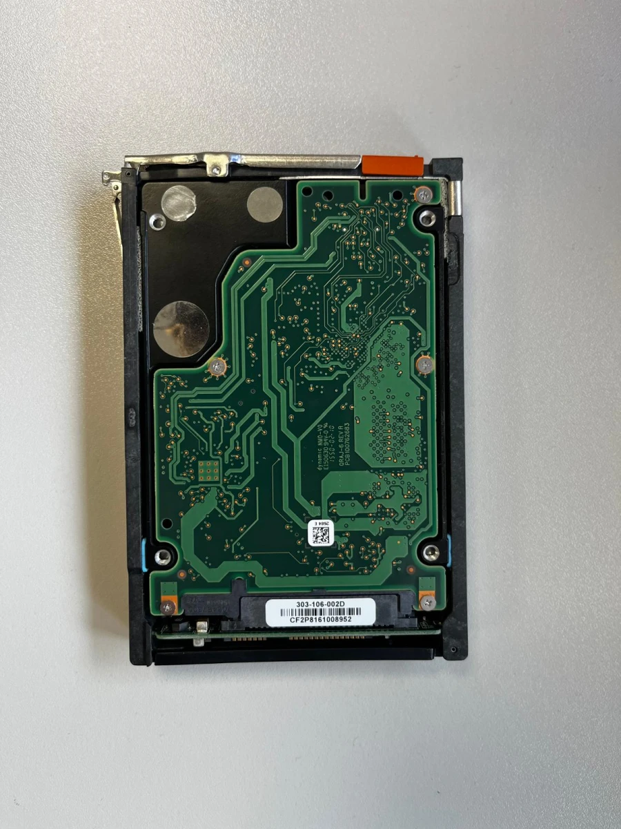 Seagate 1.2 TB HDD Server-Festplatte | 2.5" | 10K SAS 12 Gb/s | PN: 1FF200-031