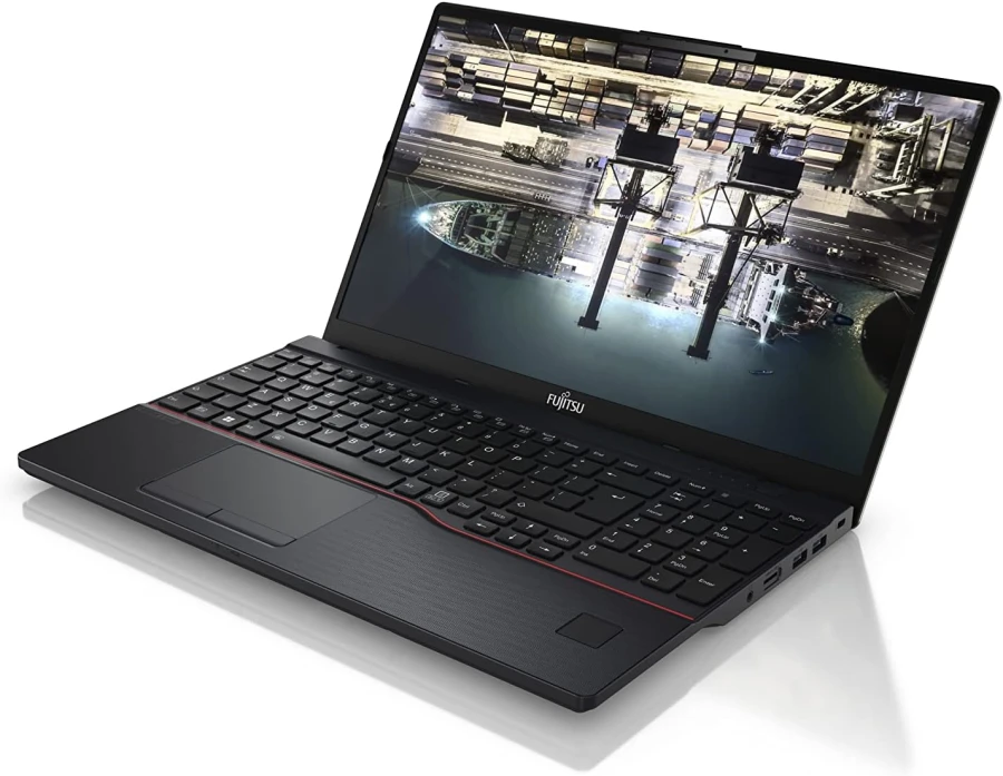 Fujitsu Lifebook E5512 | 15.6" | Intel Core i7-1255U | 32GB RAM | 256GB SSD | Full HD | Win 11 Pro | DE