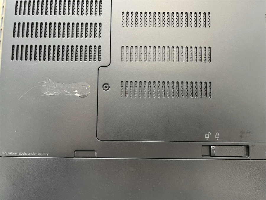 Lenovo ThinkPad P52 | 15,6" | i7-8550H | 64GB RAM | 1TB SSD | Full HD | NVIDIA P3200 (6GB) | Win 10 Pro | DE