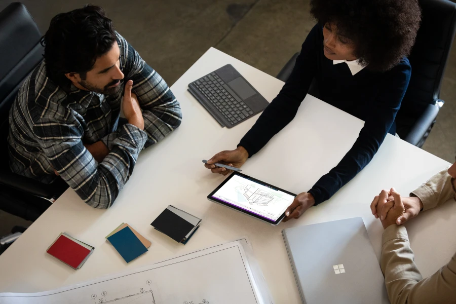 Microsoft Surface Go 2 | 10,5" | Intel Core m3-8100Y | 8GB RAM | 256GB SSD | Touch | LTE | Win 11 Pro