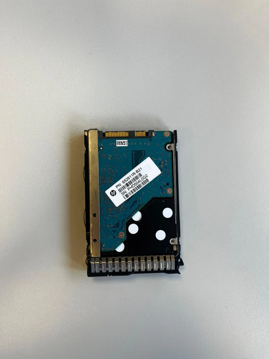 HPE 300 GB HDD Server-Festplatte | 2.5" | 15K SAS 6 Gb/s | PN: 652611R-B21
