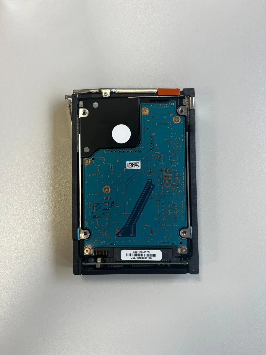 Toshiba 1.2 TB HDD Server-Festplatte | 2.5" | 10K SAS | PN: 118000212-02